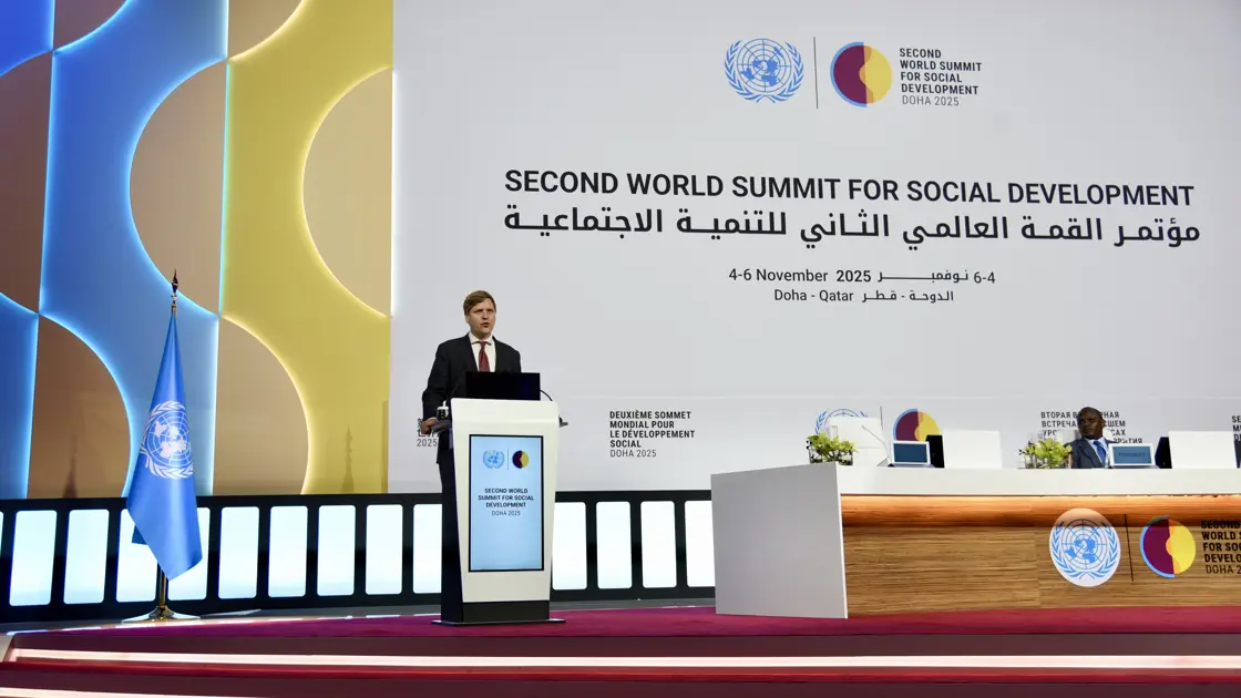 Åsmund Aukrust på scenen